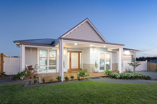 Sold by REN Property - 9 Lagoon Ave, Bolwarra NSW
